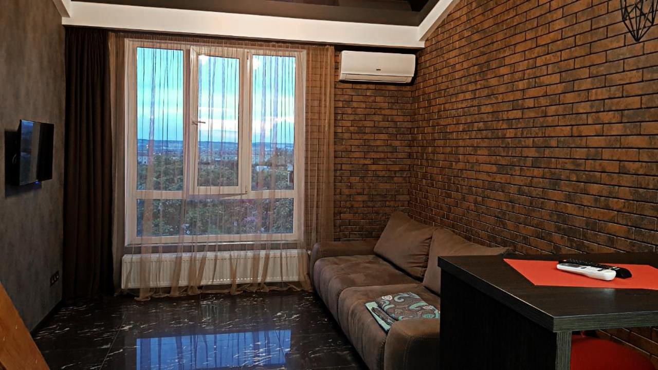 В Стиле Loft 2Ухэтажная Квартира. Appartement Charkov Buitenkant foto